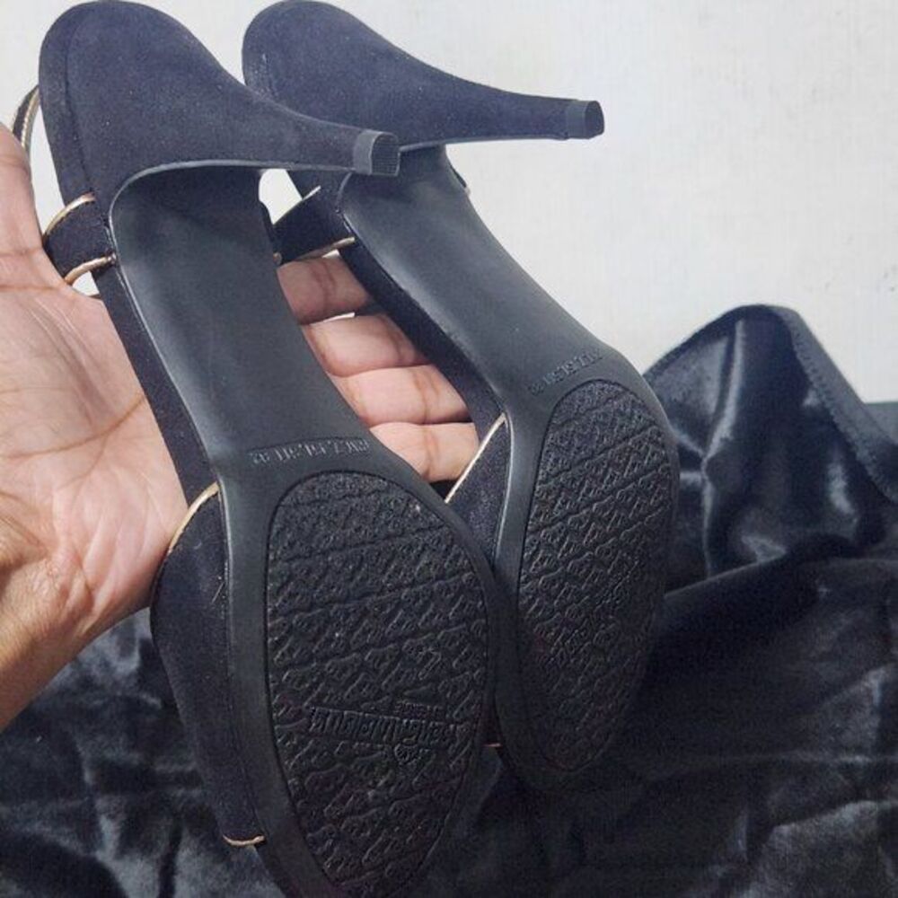 Fergalicious Black Suede/ Gold Open Toe Heels Size 8 - Picture 5 of 7